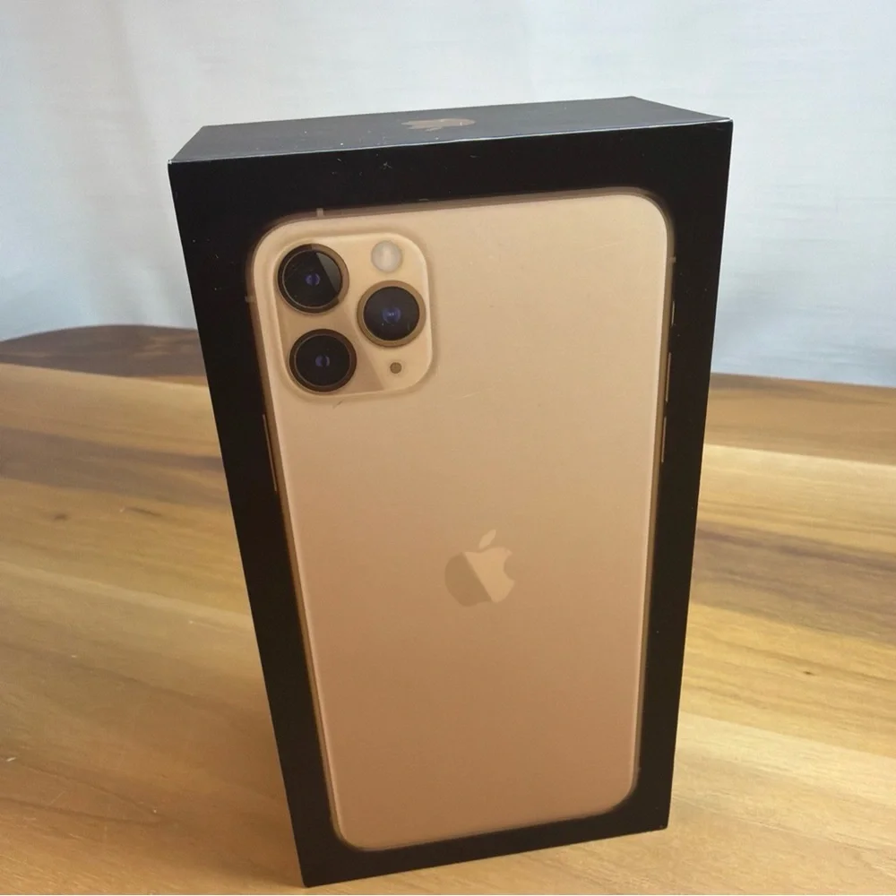Original Apple iPhone Empty Box and Inserts/Headset/ Charg 11 Pro‎ Max Gold 64Gb